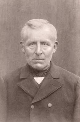 hendrikus_berkhoff__geb.1857__jan_butens_dieks__foto_ca._1915.jpg